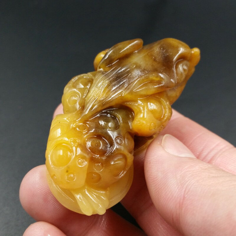 天然玉石a貨黃龍玉金蟬吊墜富貴纏絲吊墜立體金蟬玉墜