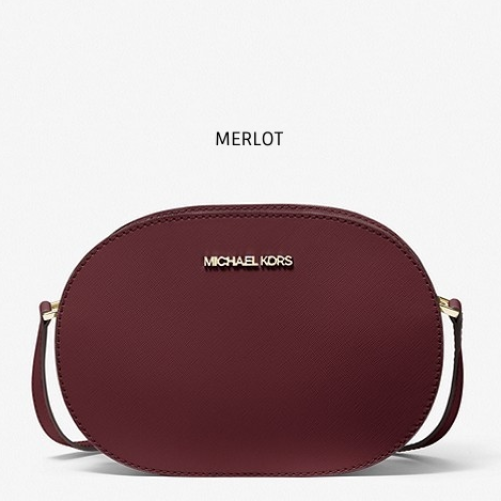 清倉特價 MICHAEL KORS 斜揹包 側揹包 十字紋防刮真皮 相機包 斜揹包 盒子包 M96941 酒紅色MK(現貨)▶指定Outlet商品5折起☆現貨【送禮首選★APP下單點數4倍送】