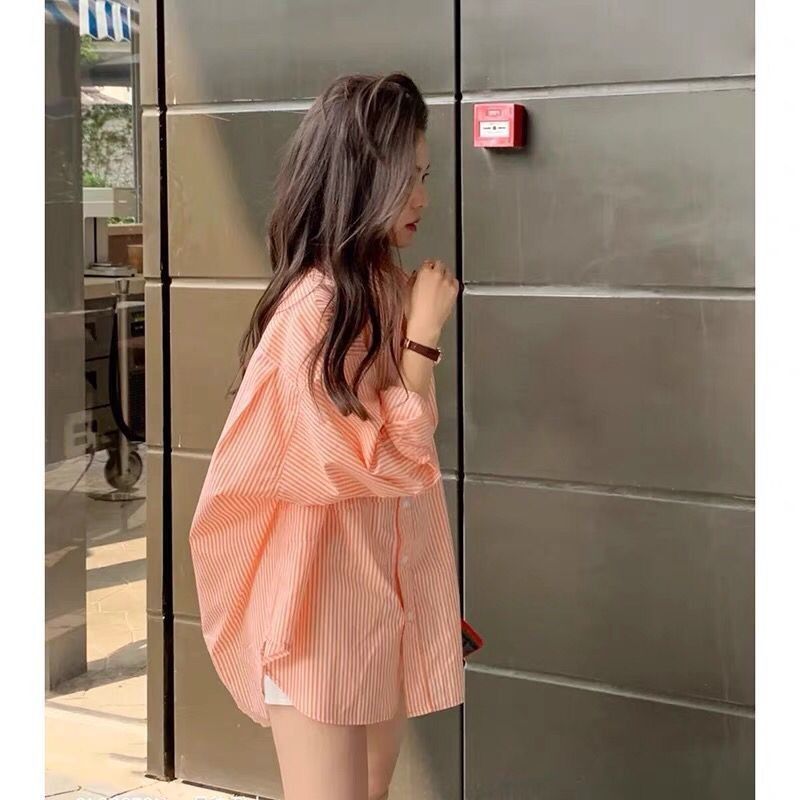 超仙別致上衣設計感橘色條紋防曬襯衫女2022夏季法式慵懶風外套潮