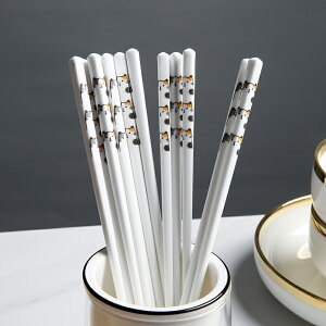 陶瓷筷子防滑防霉10雙可愛高顏值筷子筒新款家用耐高溫吃飯的筷子