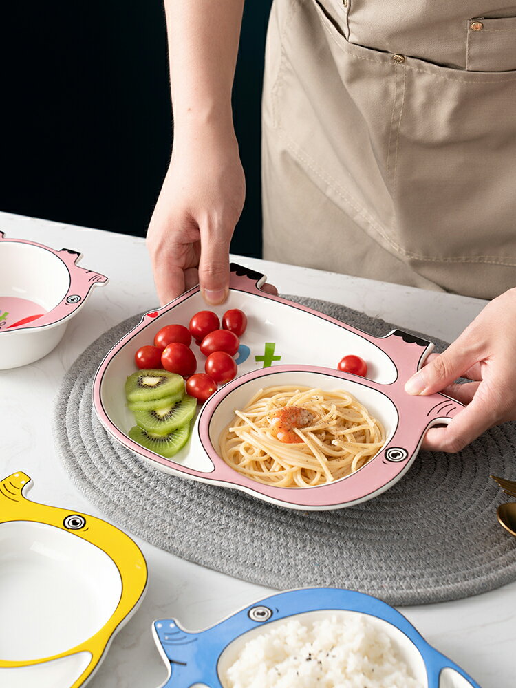 兒童餐盤創意陶瓷早餐盤可愛卡通動物分格餐盤子寶寶輔食飯碗餐具