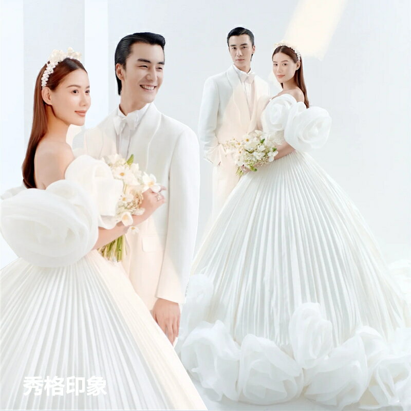 2022影樓主題長拖尾花朵婚紗高定情侶攝影森系抹胸寫真白緞面禮服