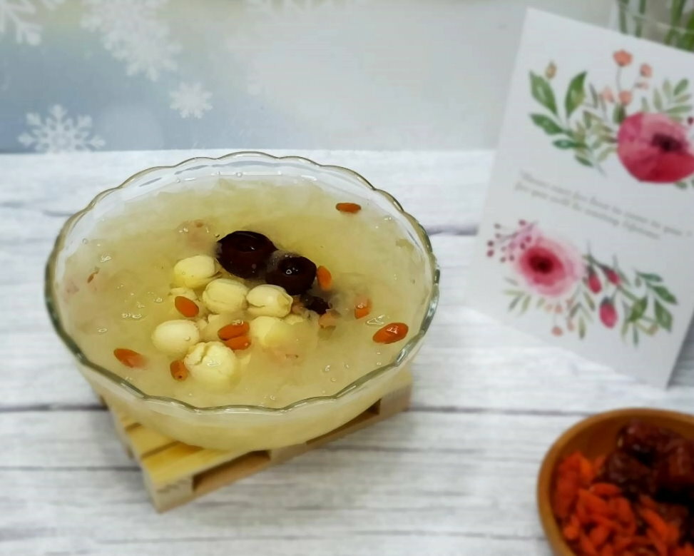 銀耳蓮子湯800ML~台東好口碑/獨家特製手法/低熱量健康飲品/夏天消暑聖品/零化學/宅配美食/團購/慶開幕低溫滿千免運 2