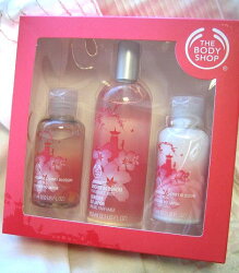 *Realhome* THE BODY SHOP ~* 日本櫻花 身體香芬保養三件禮品組