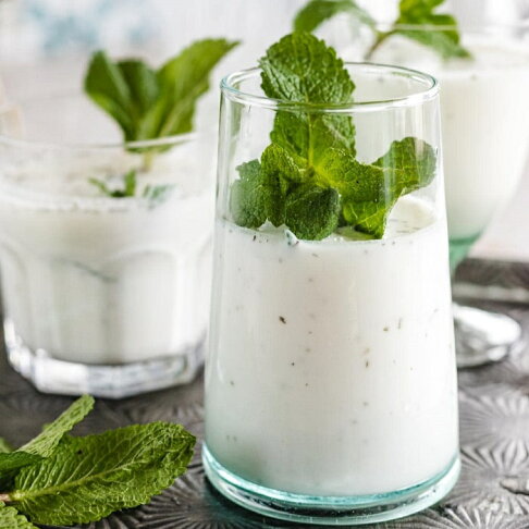 日本Yogurton乳酸菌飲料 5倍濃縮1000ml/罐 *全店超取滿599免運 2