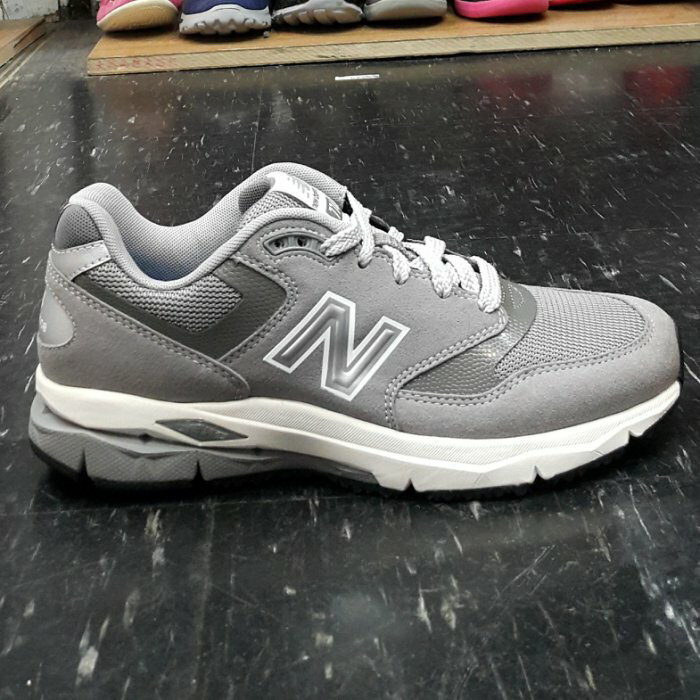 offerta new balance 774