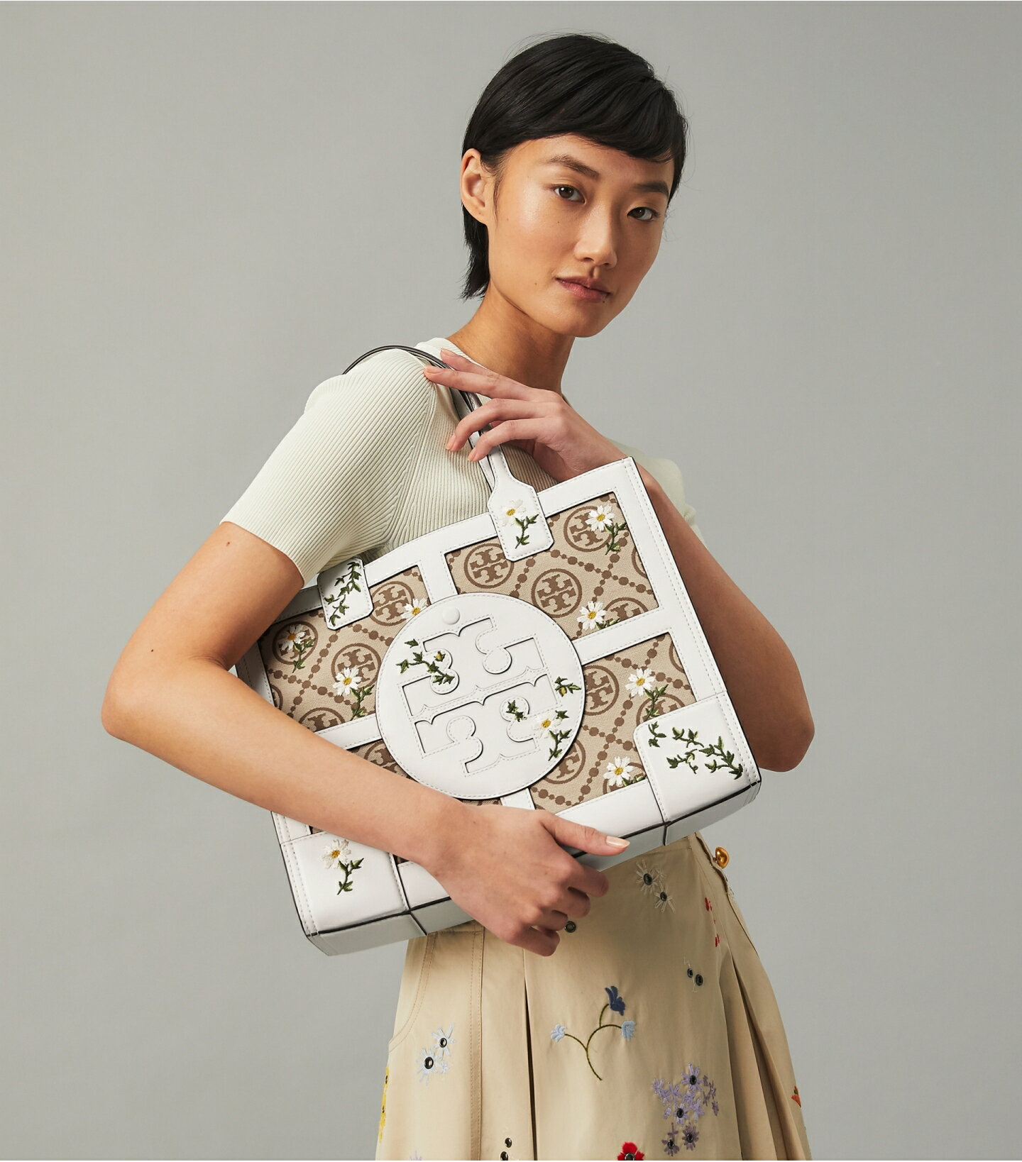 TORY BURCH ELLA T MONOGRAM 刺繡托特包女士單肩包 80864(預購)   ~【 菲尼斯 國際精品 ★ APP下單天天10%點數回饋 】 3