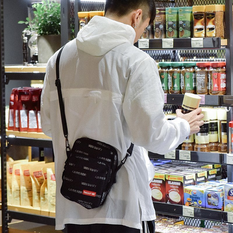 FINDSENSE品牌 韓國 新款 百搭時尚 文藝 斜挎包 腰包 側背包 斜跨小包包 防水 單肩包 潮流
