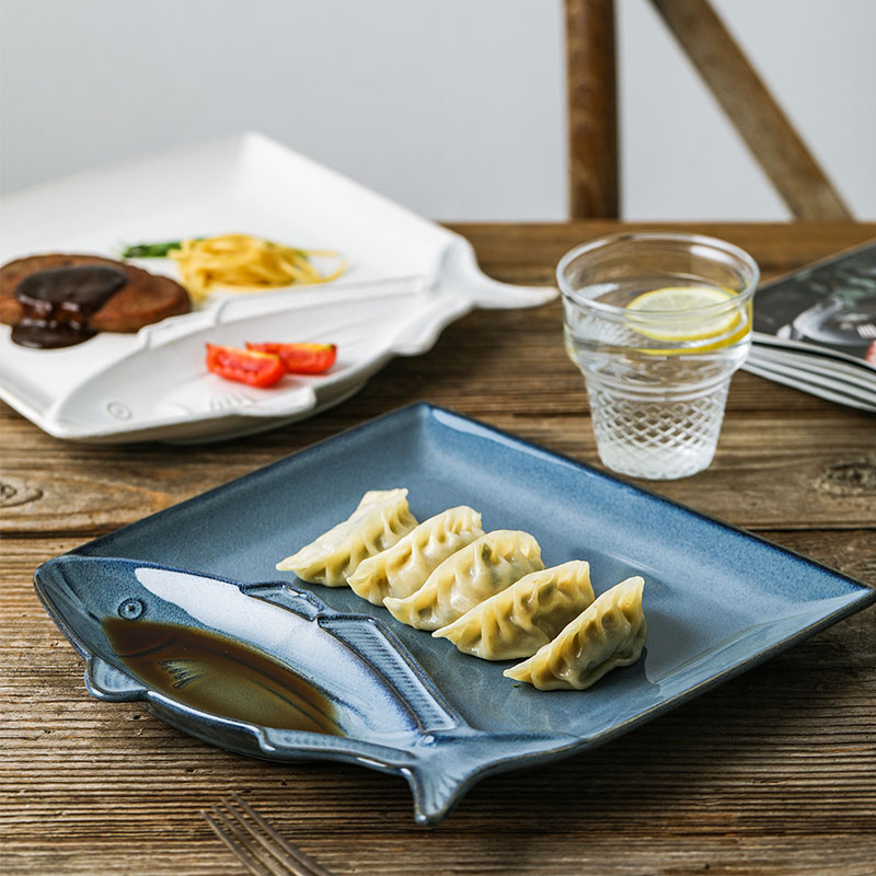 北歐輕奢陶瓷餃子盤子帶醋碟家用創意餐具水餃盤分格盤早餐減脂盤