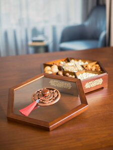 【家裡來客必備】實木分格雙層帶蓋點心盒子創意瓜子零食堅果盒客廳家用果盤干果盒
