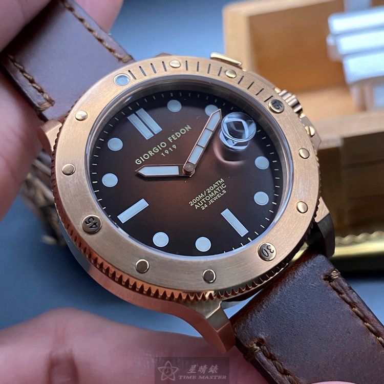 點數9%★GiorgioFedon1919手錶,編號GF00026,44mm玫瑰金圓形精鋼錶殼,古銅色潛水錶, 運動錶面,咖啡色真皮皮革錶帶款,值得珍藏好物!【APP下單享9%點數上限5000點】 2