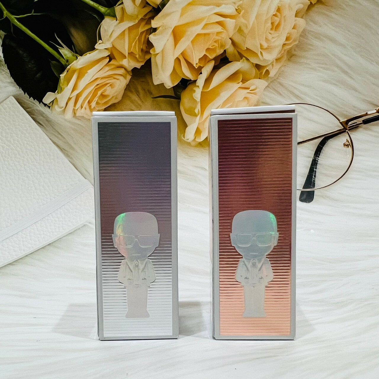Karl Lagerfeld 卡爾 IKONIK 時尚大帝 流光金女性淡香精 極光銀男性淡香精 4.5ml 兩款供選 小香 小香精 迷你瓶