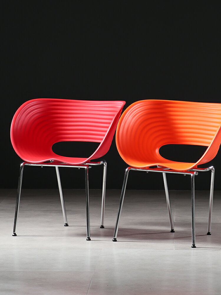 北歐貝殼椅靠背休閑咖啡廳洽談椅戶外設計師vintage復古塑料餐椅 1