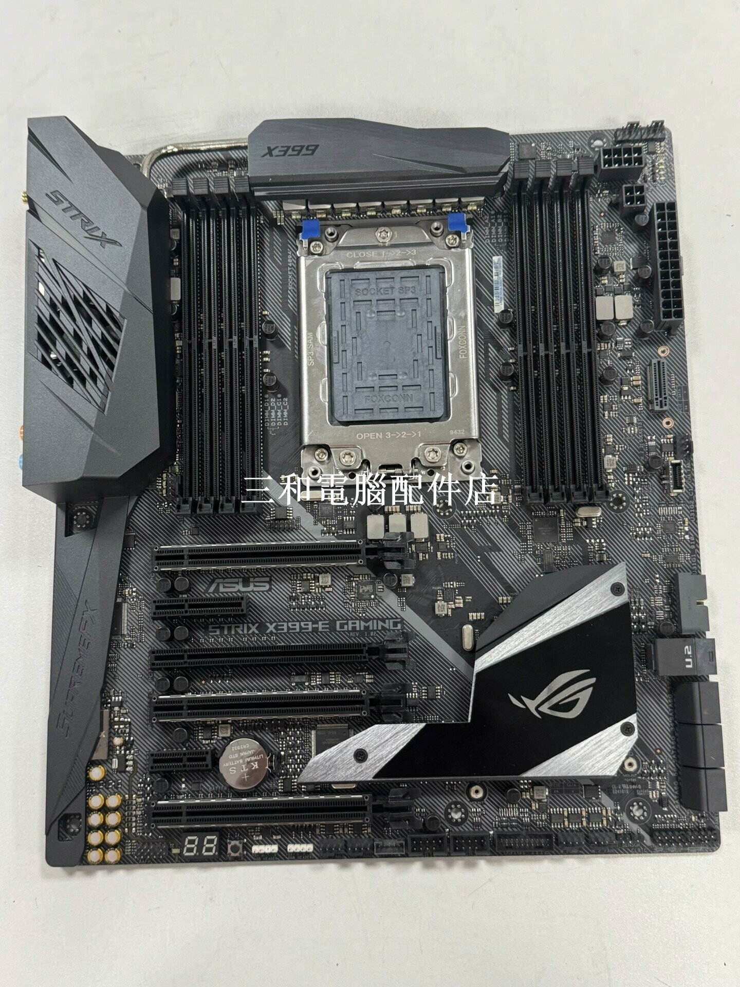 華碩ROG STRIX X399 E GAMING 主機板 9成新 適合電競 Gamer 私人組裝電腦 升級換代
