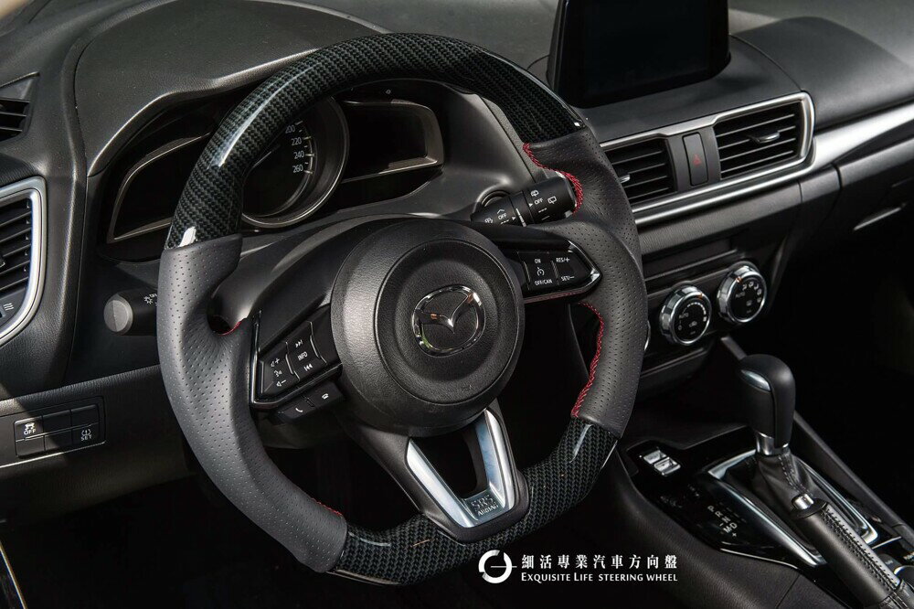 [細活方向盤] 水轉印卡夢款 Mazda3 CX3 CX5 MAZDA 馬自達 馬三 馬3 變形蟲方向盤 方向盤 造型方向盤