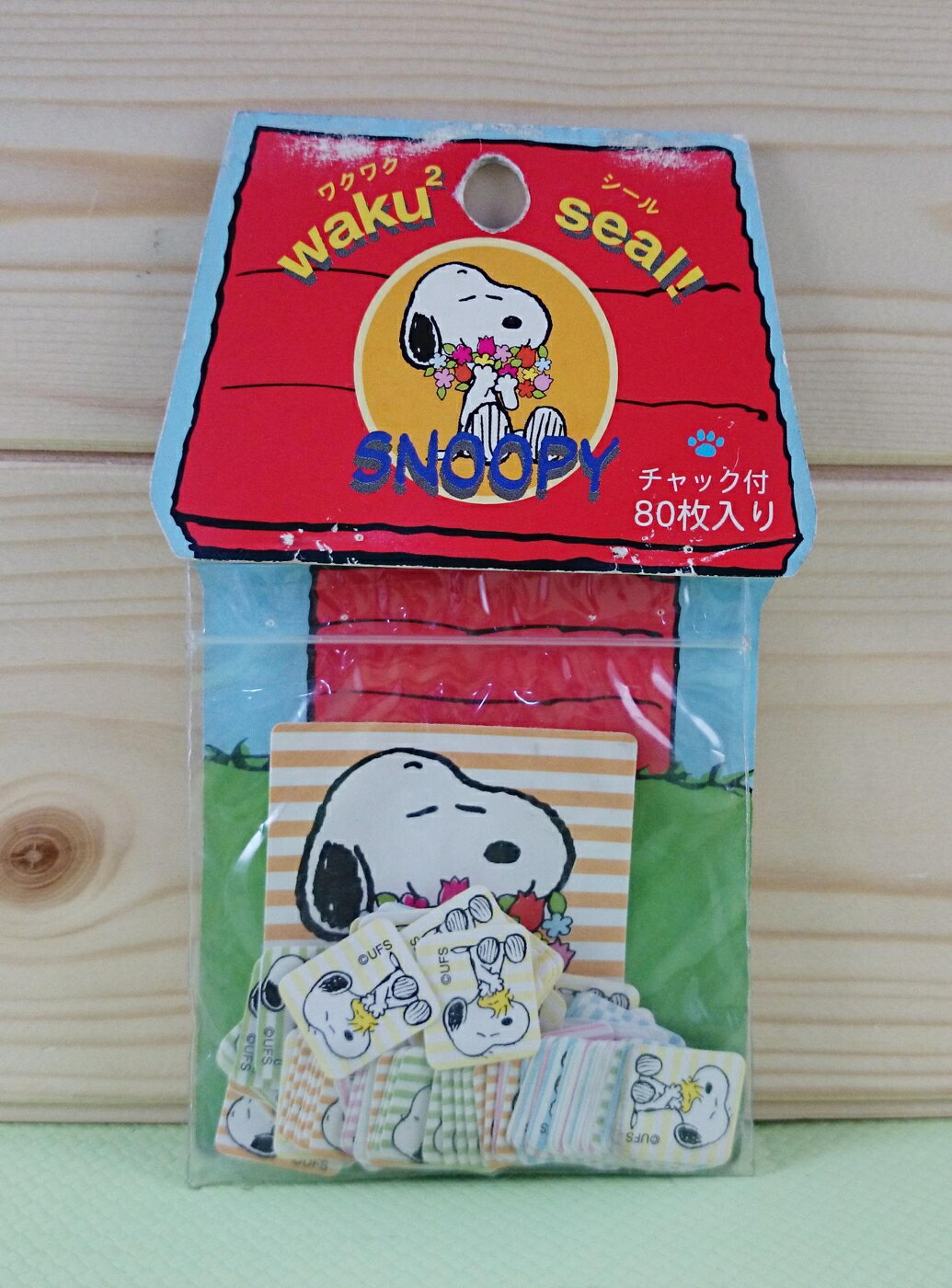 【震撼精品百貨】史奴比Peanuts Snoopy 屋頂造型貼紙 條紋 80入 震撼日式精品百貨