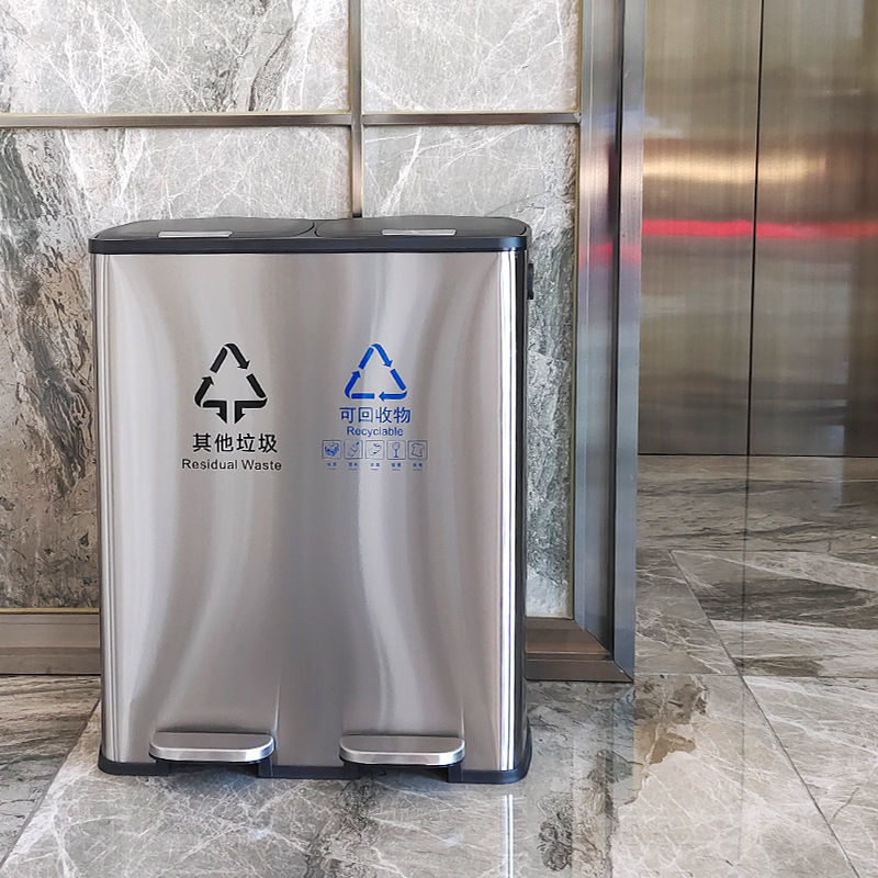家用垃圾桶腳踏式不銹鋼二分類商用酒店室內廚房大號帶蓋幹濕分離168L 快速出貨