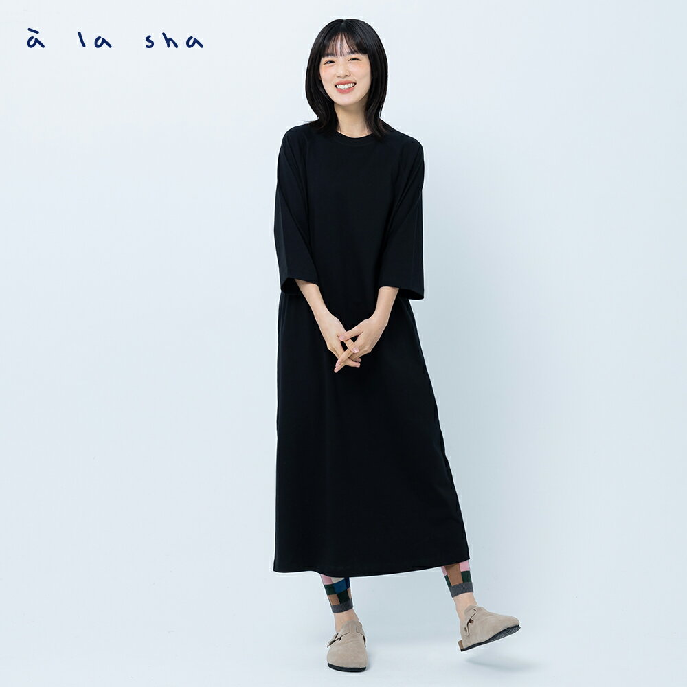 a la sha 手繪四格窗家族印花長袖洋裝