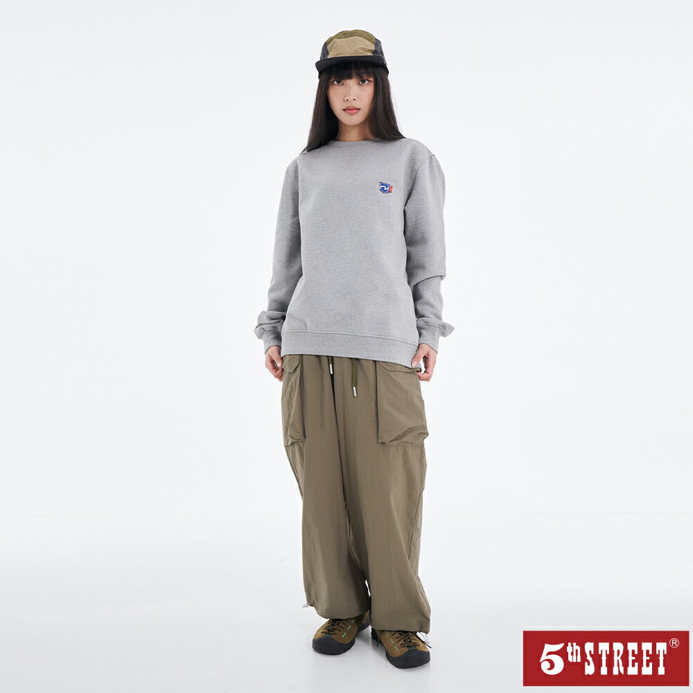 中性款小5LOGO繡花厚大學TEE-麻灰色【5th STREET】