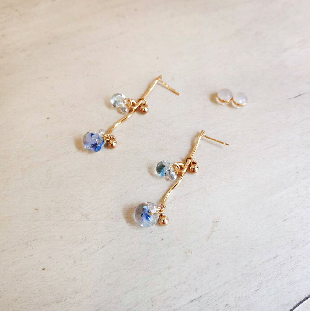 小時光x覓品竹北手作店-藍色琉璃浪花耳環 4