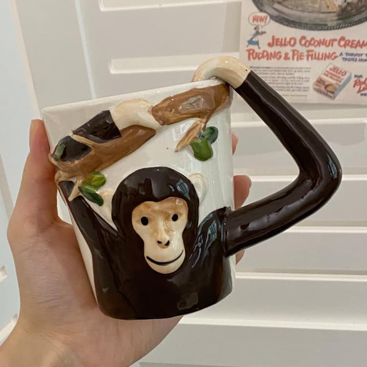 可愛猴子手臂握把馬克杯