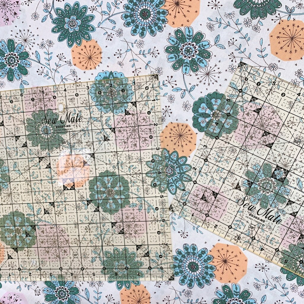 手作森林 台灣製【止滑定規尺】6.5"x6.5" 8.5"x8.5" 拼布尺 裁尺 裁布 厚度3mm Sew Mate 1