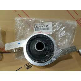 凌志 IS250 06-12年 IS350 GS300 GS350 GS430 三角架鐵套 三角臺鐵套 新品 正廠