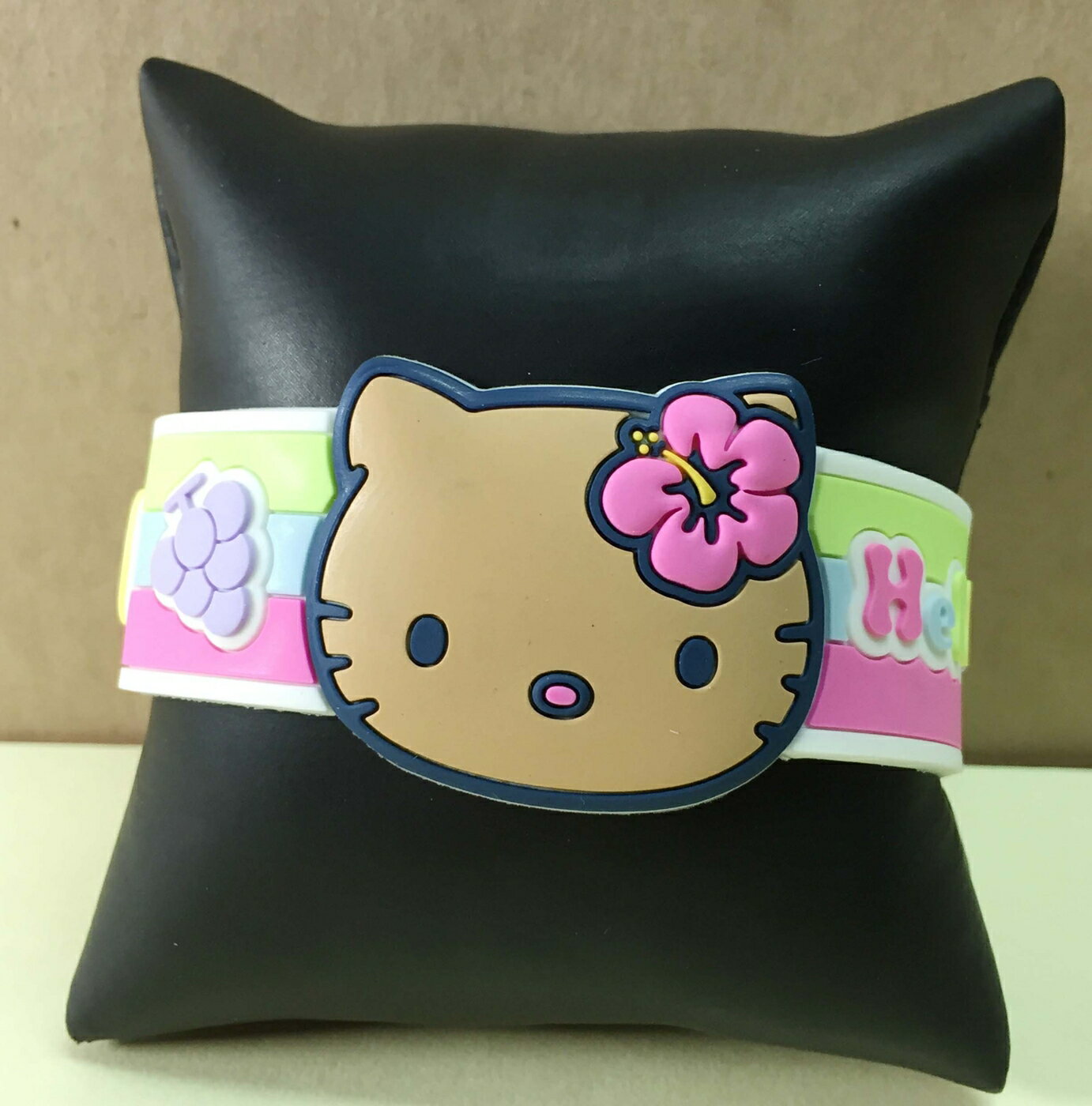【震撼精品百貨】Hello Kitty 凱蒂貓 手環/手鍊-橡膠材質-黃花造型 震撼日式精品百貨
