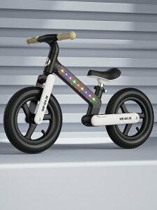 威世界兒童平衡車1-3-6歲無腳踏二合一滑行車2入門寶寶學步車滑步