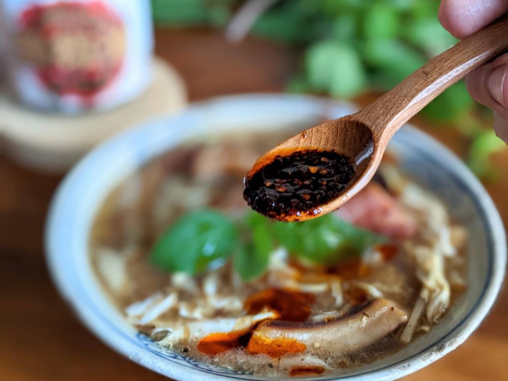 【台灣清香號】辣椒油業務用 / 3kg） 4