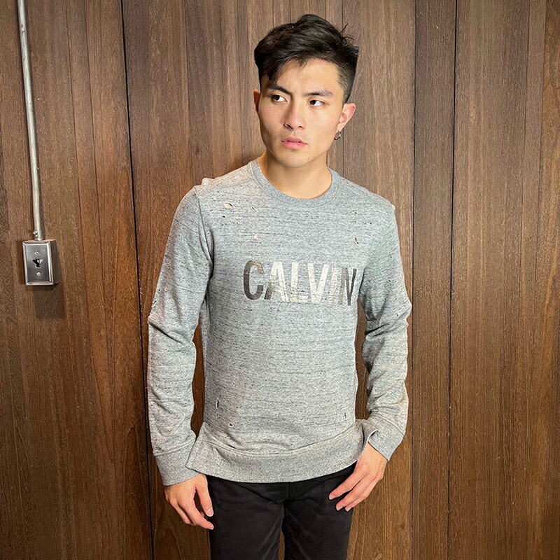 美國百分百【全新真品】Calvin Klein 大學T 長袖T恤 CK 長T logo 上衣 男 破洞 灰色 BM49