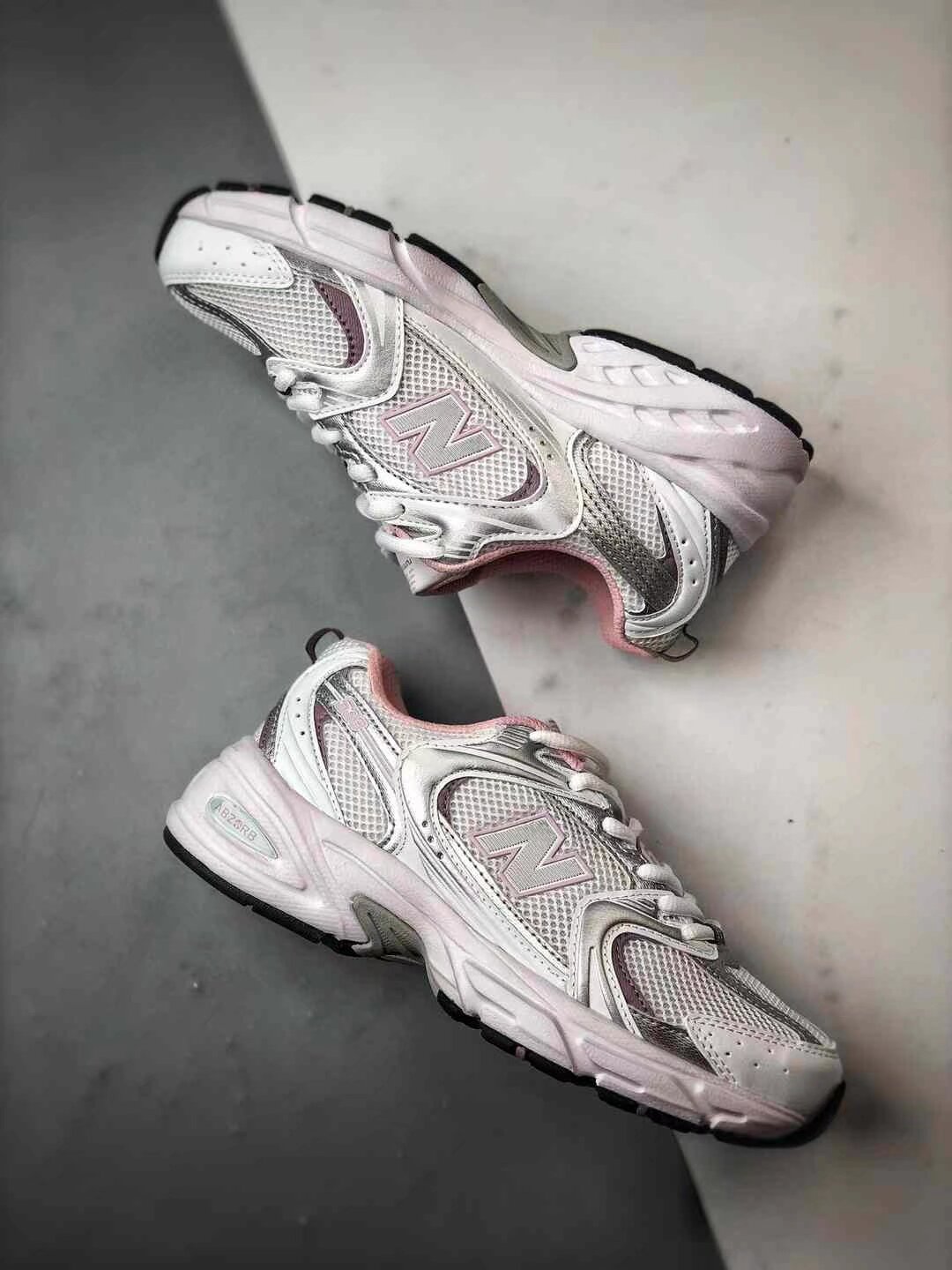 New Balance GR530GK 復古跑步休閒女鞋 4