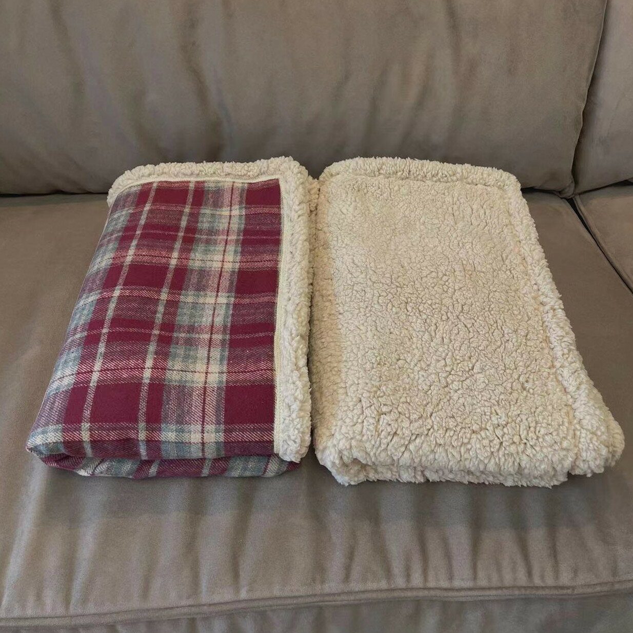 貓咪蓋毯 寵物被子 寵物狗狗貓咪加厚毛毯被子秋冬保暖羊羔毛格紋墊子深度睡眠蓋毯【KL9320】