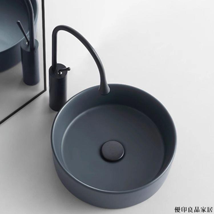 公司貨 免運 附發票 掛牆式洗手盆 小陽臺水池 洗臉盆 臺盆 小面盆 洗手臺 洗手盆 掛墻洗手盆 陶瓷洗面盆 面盆出水管德國皇琥臺上盆圓形洗手盆小尺寸迷你陽臺陶瓷黑色墨綠色洗臉面盆YY724