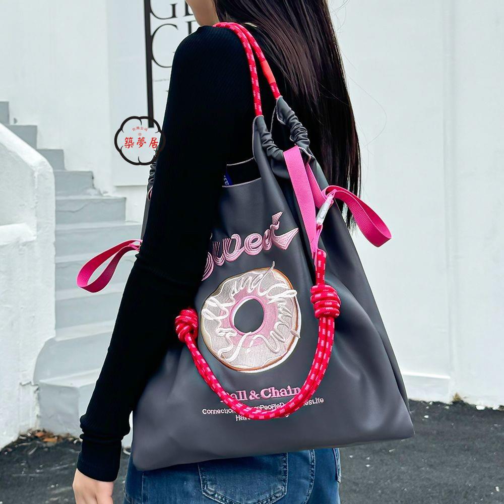 免運/附發票 購物袋 秋冬新款軟皮pu刺繡購物袋ball chain大容量手提單肩斜挎包女外出工廠現貨直銷 售後保障 全館八折 5z12