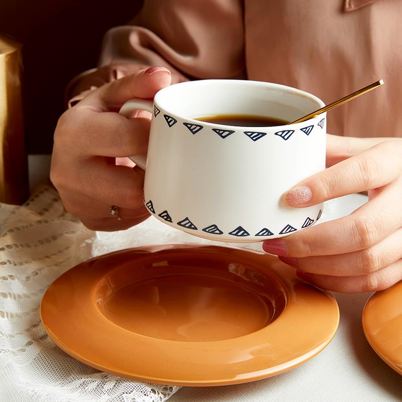 女士小精致咖啡杯子高檔家用碟套裝復古歐日法式ins風簡約下午茶