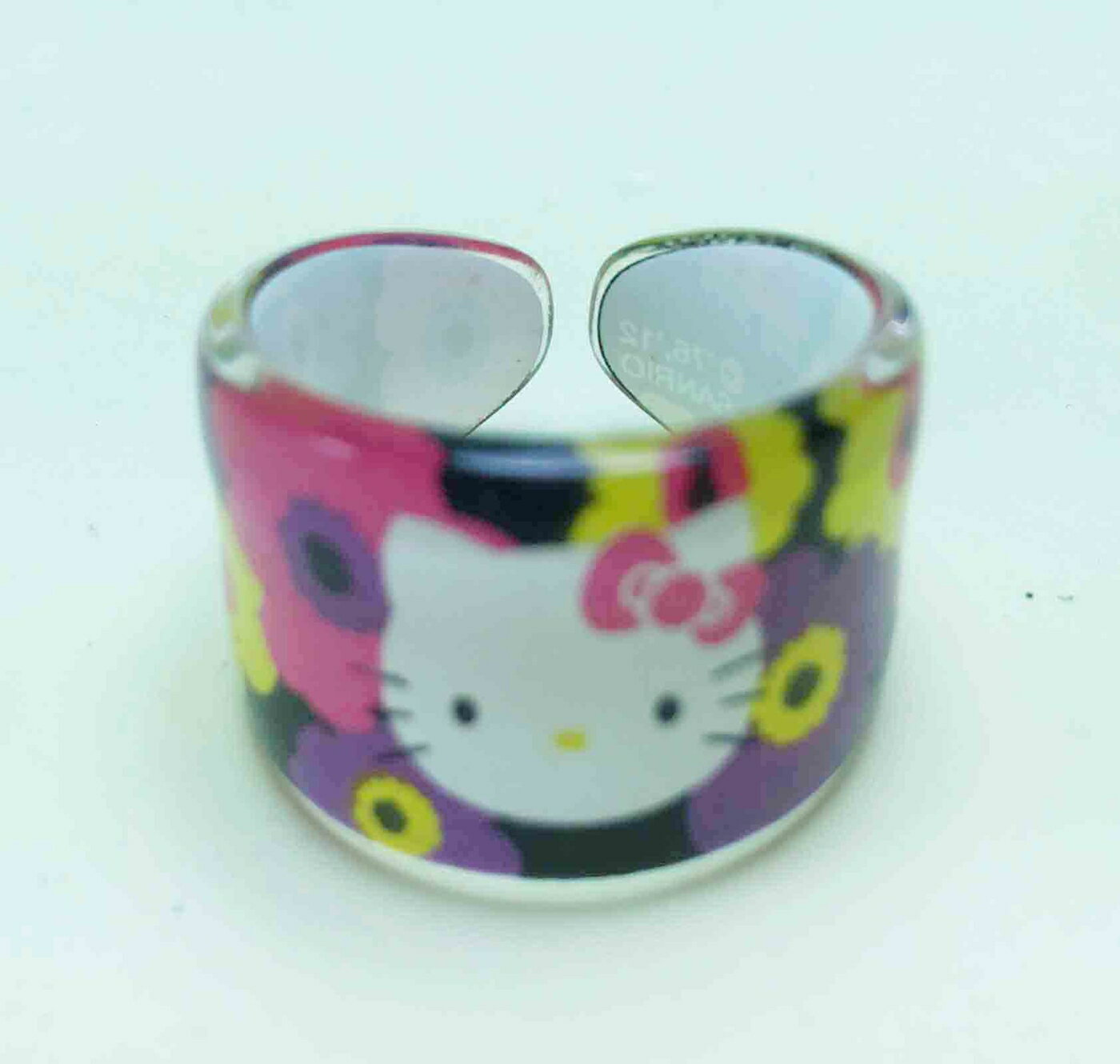 【震撼精品百貨】Hello Kitty 凱蒂貓 塑膠戒指-黑 震撼日式精品百貨