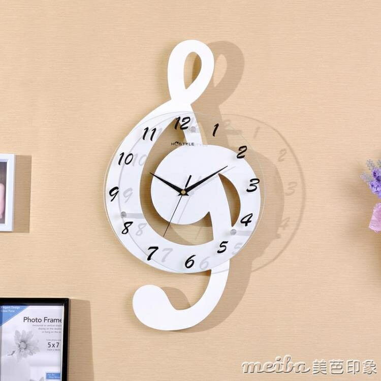 音符創意掛鐘客廳現代時尚靜音裝飾家用鐘表牆壁掛表木質簡約時鐘 QM