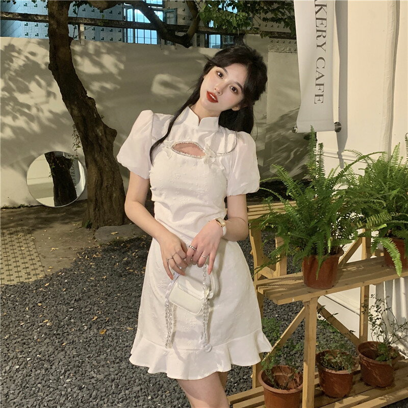 改良旗袍裙子泡泡袖連衣裙女夏季中式國風白色修身設計感小眾短裙