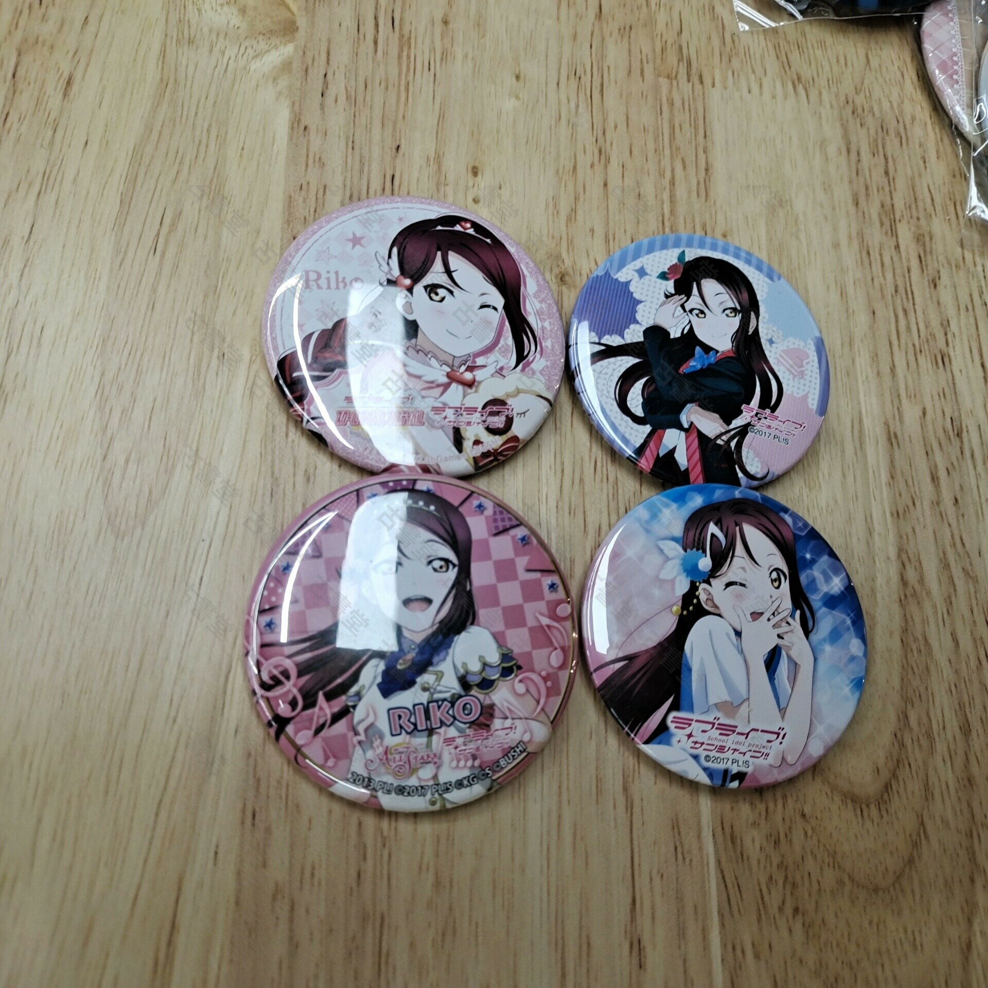正版櫻內梨子日版吧唧徽章 水團LoveLive!Sunshine!aqueous周邊四個打包價 日谷穀子.animate
