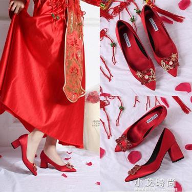 紅色婚鞋女粗跟高跟鞋秀禾龍鳳鞋中式方扣結婚鞋子新娘鞋中跟孕婦 雙十一購物節