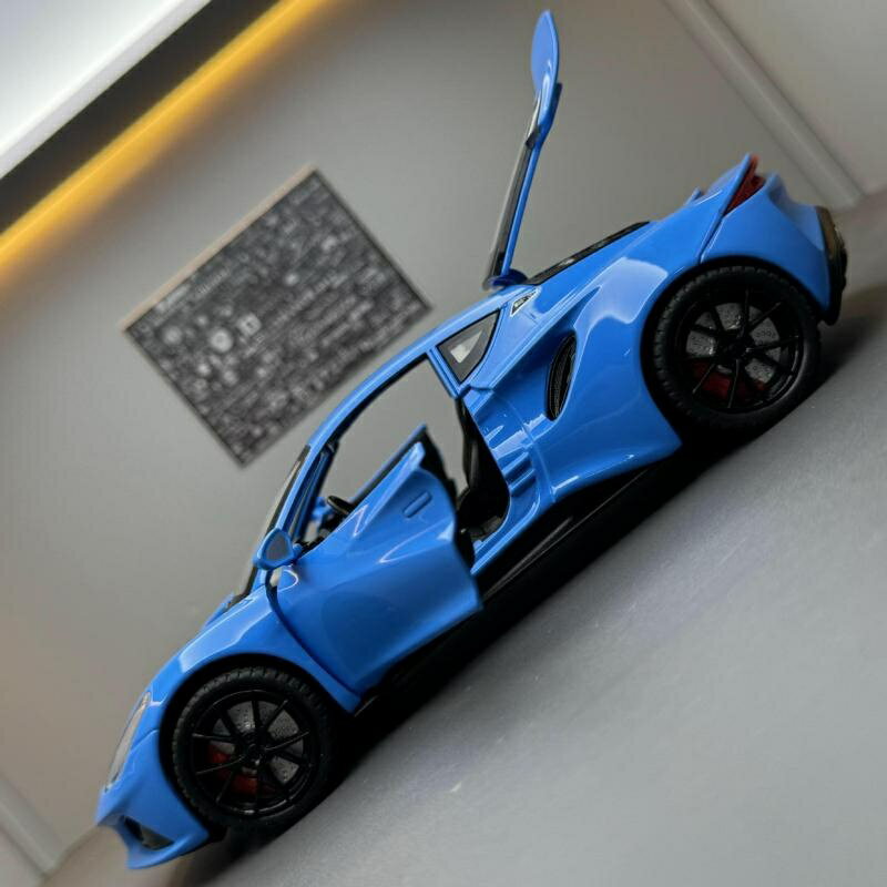 合金模型車 1：24 合金車 路特斯 蓮花 Lotus EMIRA 聲光回力車 跑車模型 擺件 收藏 汽車模型