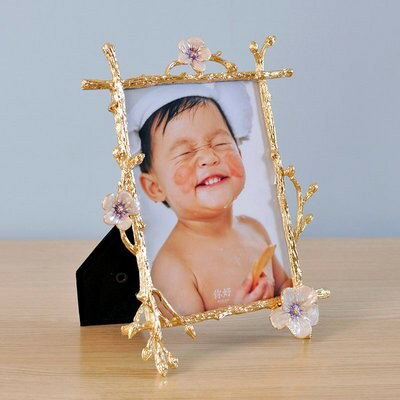 精致輕奢 婚紗照 創意金屬兒童照6 7 10寸相框梅花擺臺 像架擺件 3