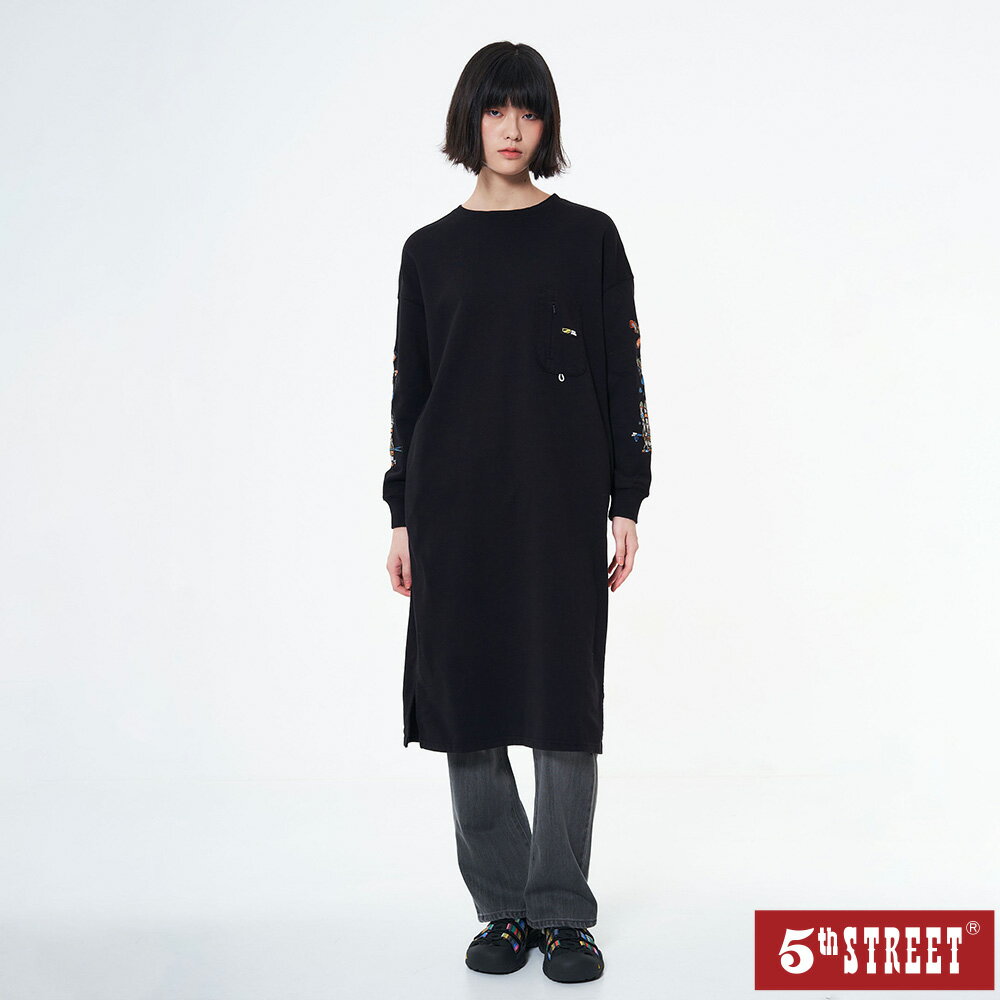 女露營道具長版大學T恤-黑色【5th STREET】【APP下單享4%點數】 0