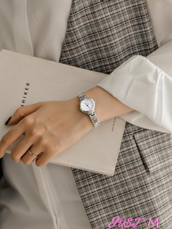 手錶2022新款手錶女簡約氣質學生小眾復古手錶女夏季小巧手鏈錶ins風 【新年快樂】