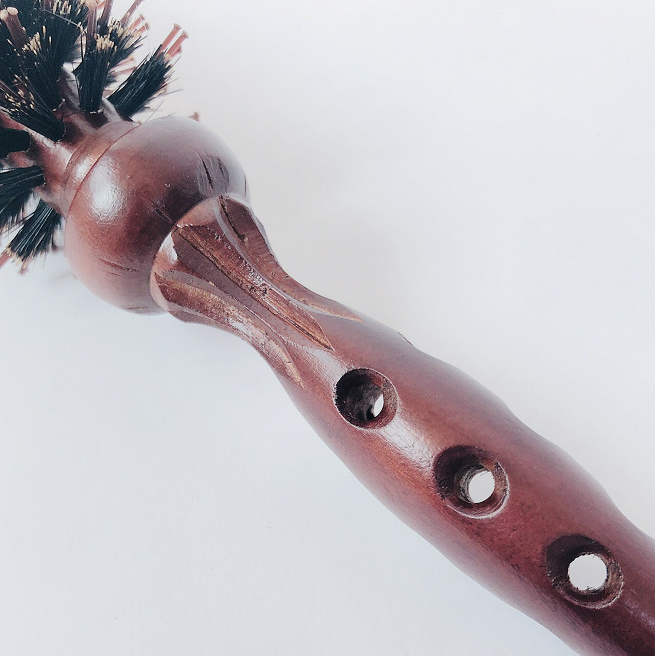 天然木質圓梳 握柄雕孔 Be My Boyfriend 王盈喬老師推薦 梳子 [交換禮物.$199免運] 3