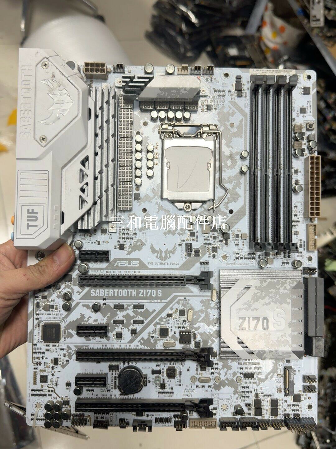 華碩SABERTOOTH Z170 S 測試好發貨 非品質問題不退換 確認收貨前無保修 專業玩家首選