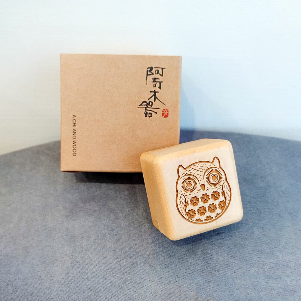 阿奇木器x覓品竹北手作店-木製手機/平板立架-貓頭鷹系列-幸運草/櫻花/愛心 2
