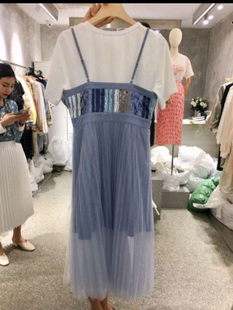 正韓韓國 女裝 白色寬鬆長版上衣+細肩帶網紗吊帶裙2件式 CICIGO現貨 休閒亮片網紗吊帶連衣裙+寬鬆T恤裙兩件套 2