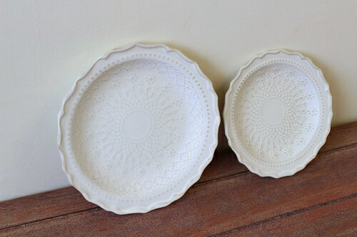 益子燒 - 法式蕾絲花邊浮雕陶盤16.5cm